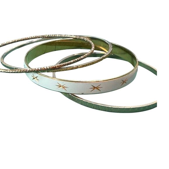 4 Gold Tone & White Enamel Bangle Bracelets Textured Stacking Set - Picture 5 of 6